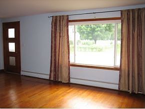 2nd image of 4 Victor Ave