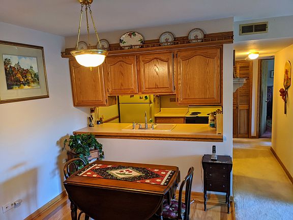 3rd image of 14003 James Dr APT 724