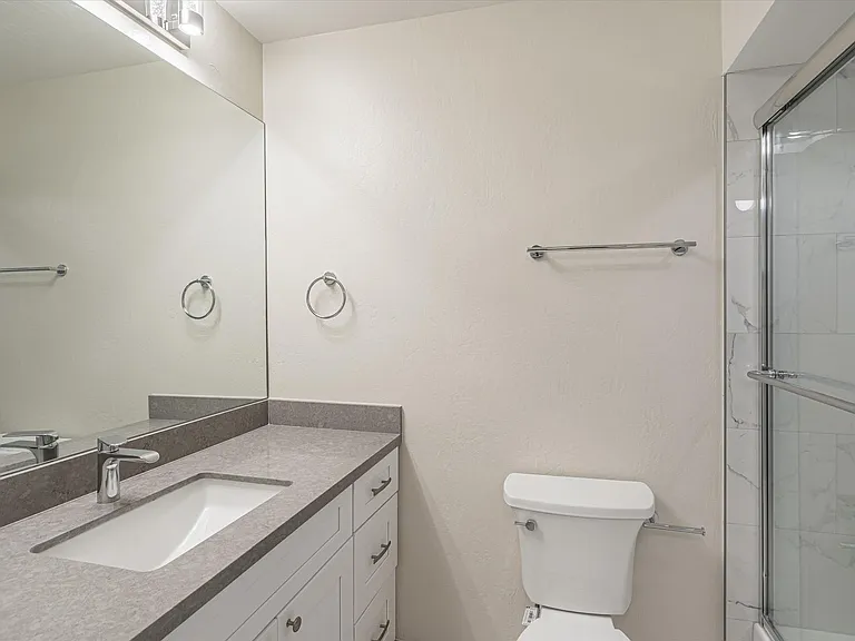 109 Cleland Ave — Photo 10