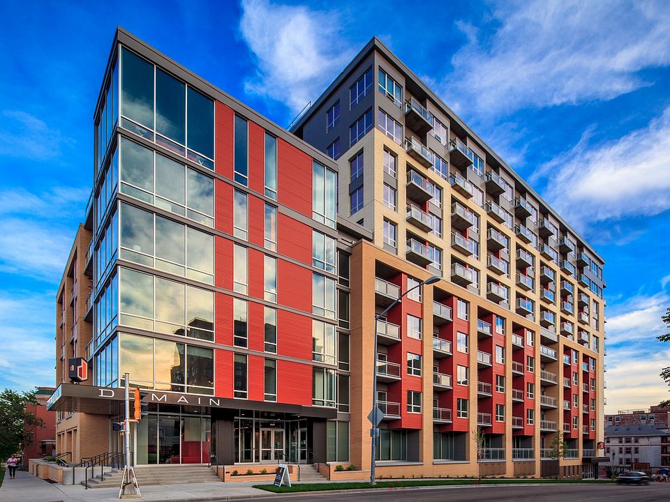 Domain Apartments in Downtown Madison, Wisconsin. Luxury studio, 1 bedroom, 1 bedroom + Den, and 2 bedroom apartments.