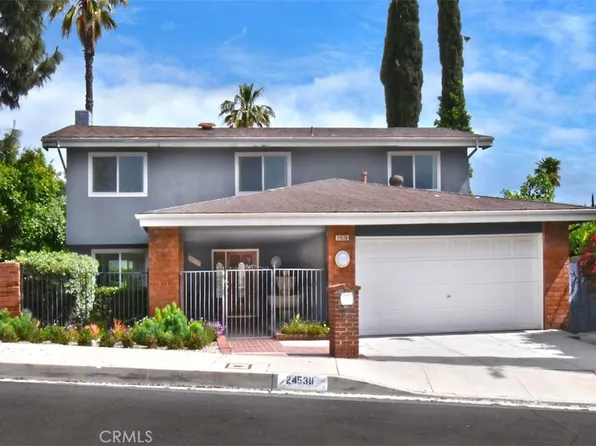 24539 Gilmore St, West Hills, CA 91307