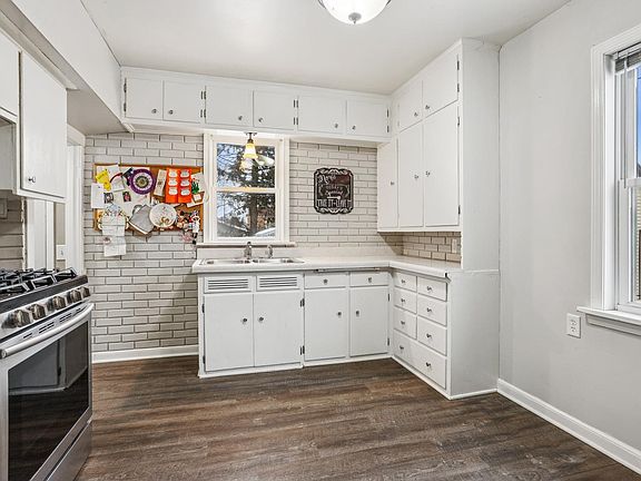 5th image of 1820 Rankin St