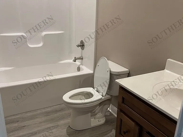 103 Skees Rd — Photo 2