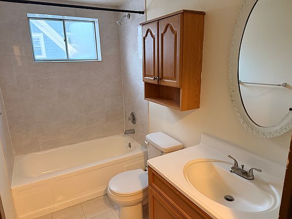 5th image of 110 N Main St #3A