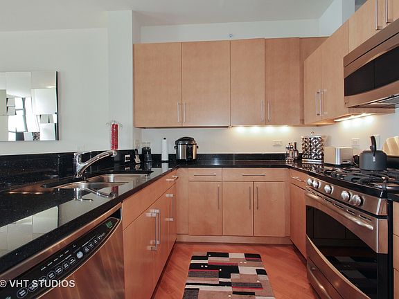 4th image of 310 S Michigan Ave Unit 2113