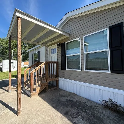 516 State Highway 133 S — Photo 1