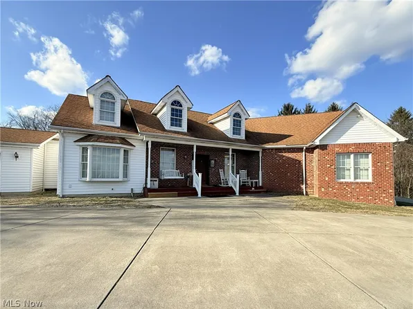 411 Petrick Ave, Mingo Junction, OH 43938