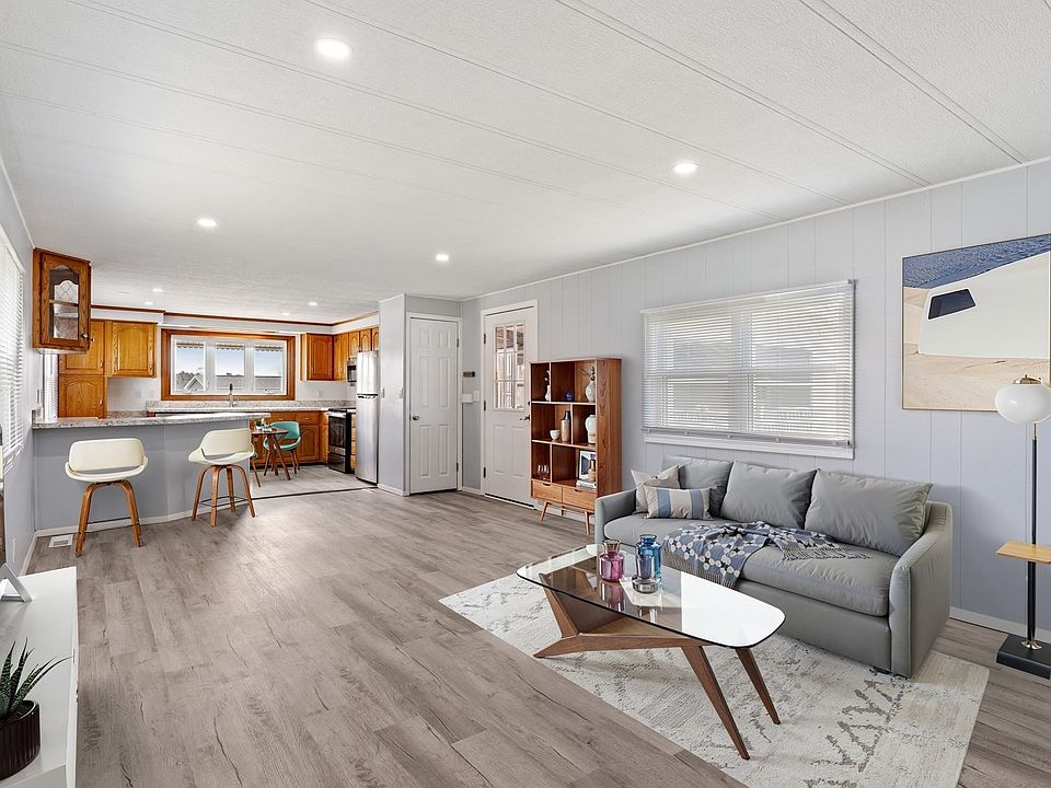 1st image of 46 Louie Ln