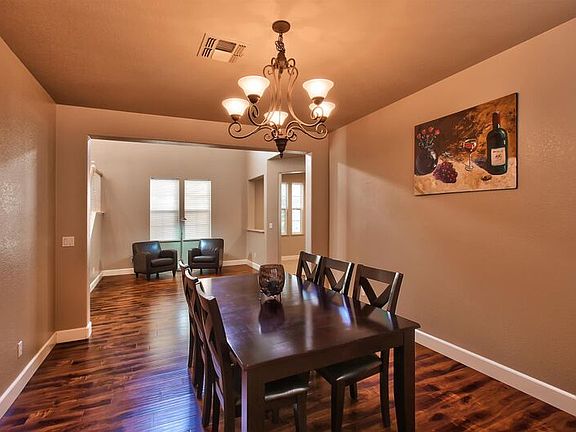 5th image of 2724 Rogue River Cir