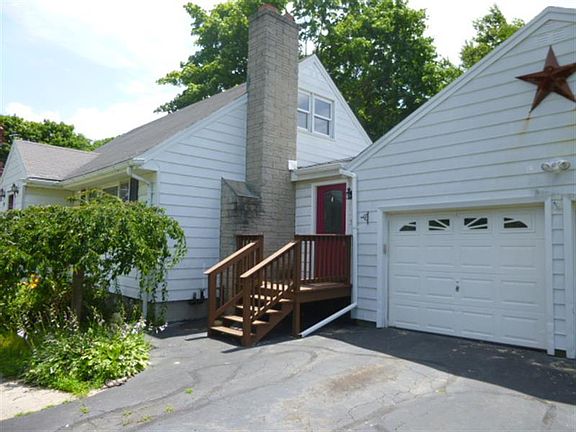 2nd image of 105 Goldbach Dr