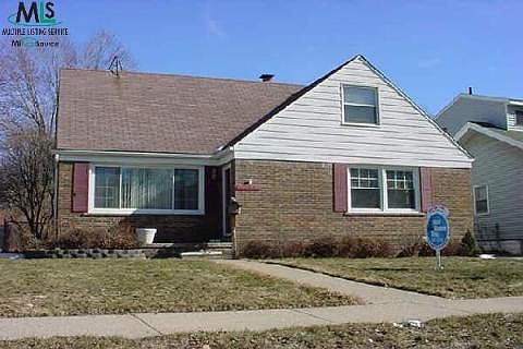 1st image of 23440 Geneva St
