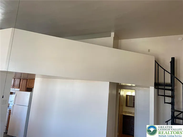 1236 Washington St #305 — Photo 6