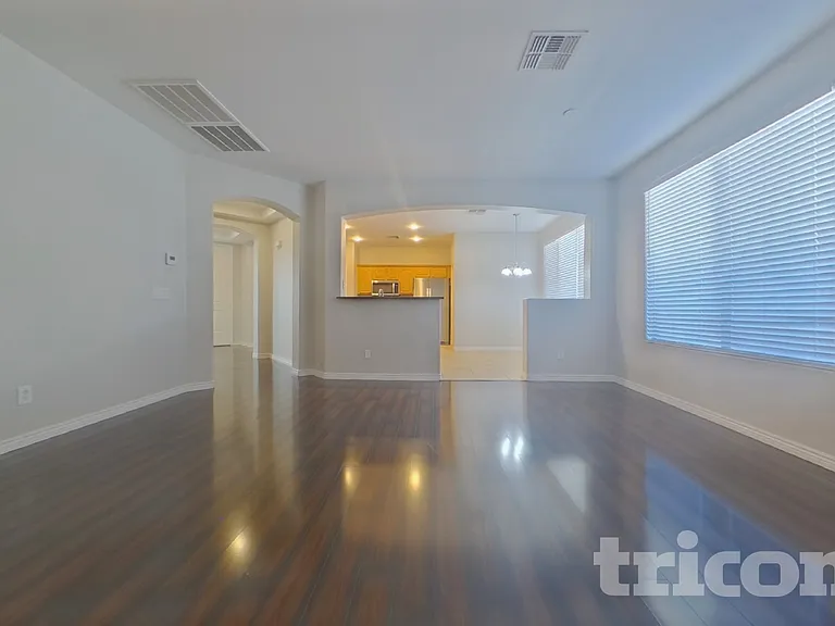 10114 W Payson Rd — Photo 2