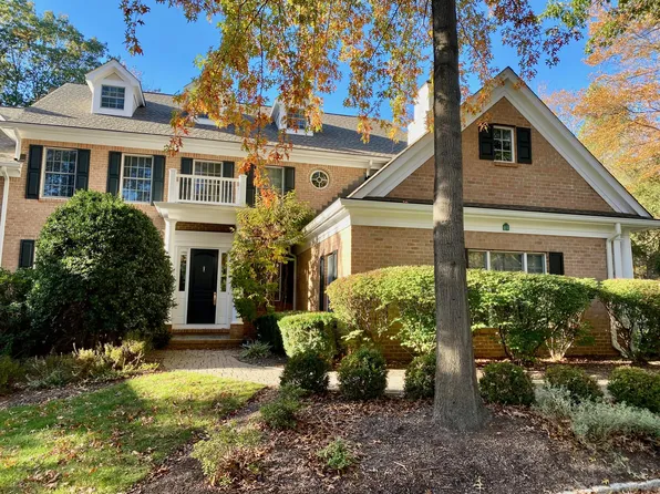 1 Hurlingham Club Rd #1, Far Hills, NJ 07931