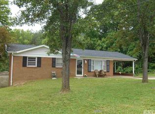 1125 Cannon Dr, Lenoir, NC 28645