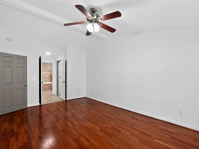3240 Apfel Rd — Photo 21