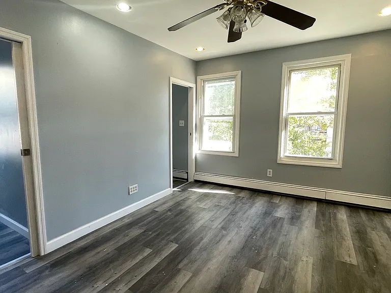 41 Garfield Ave #1 — Photo 6