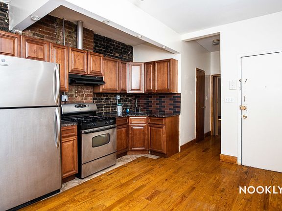 5th image of 62 Wyckoff Ave #1F