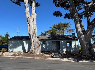 1046 Balboa Ave, Pacific Grove, CA 93950