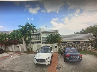 8221 SW 82nd Ct, Miami, FL 33143