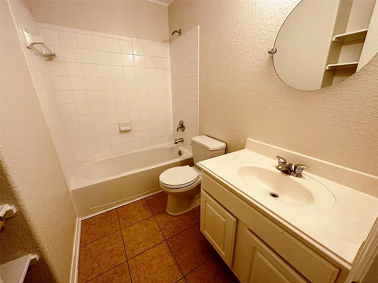 10210 Canyon Rose Ln — Photo 13