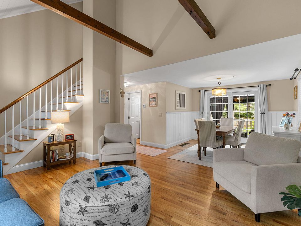 1st image of 195 Knotty Pine Lane