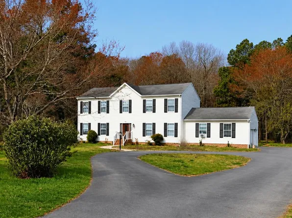 10156 Pineview Rd, Atlantic, VA 23303
