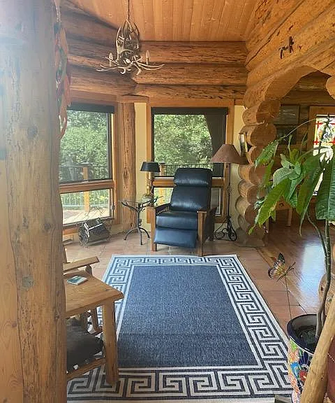 from dining area looking into sunroom