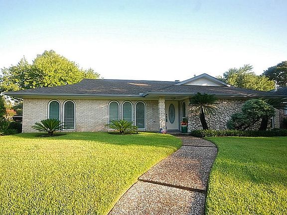 5th image of 3003 Bonney Briar Dr