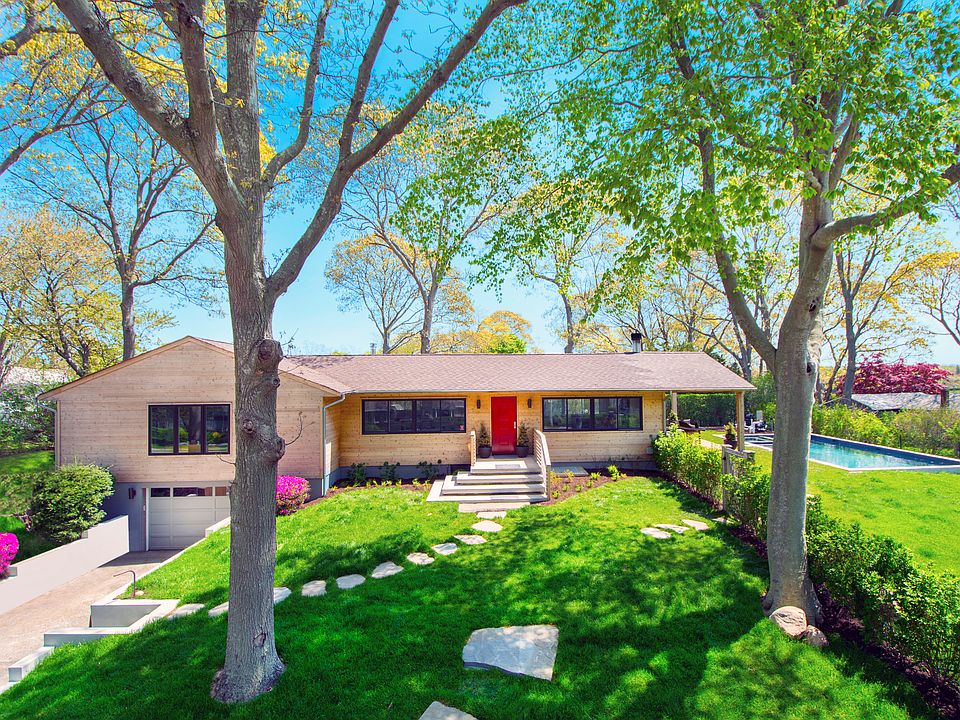 1st image of 80 Cliff Dr