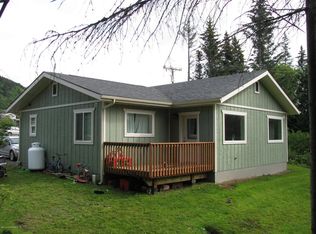 233 W Fairview Ave, Homer, AK 99603