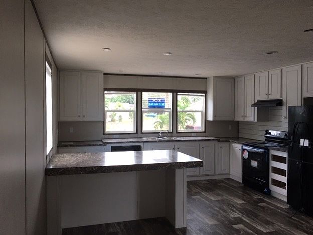1st image of 119 Marco Ct