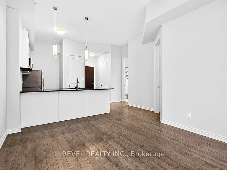 150 Oak Park Blvd #503 — Photo 20