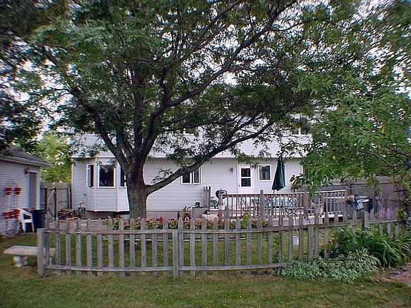 5th image of 16422 S McGrath Dr