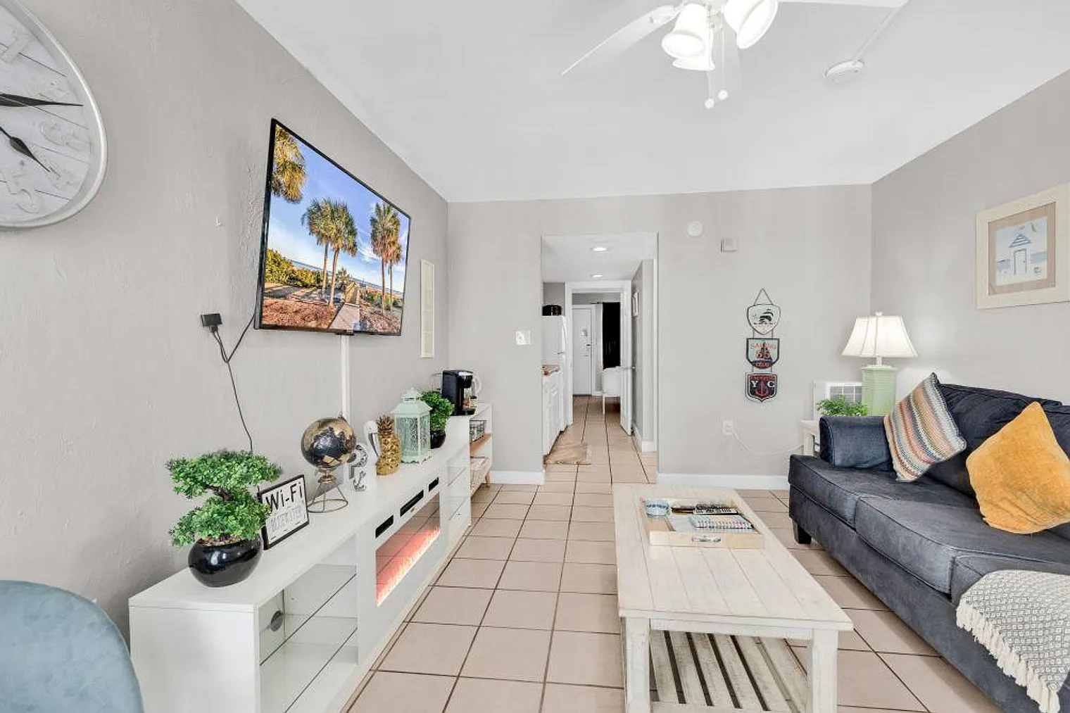 1 bed, 1.0 bath, 473 sqft, $2,722 — Photo 3