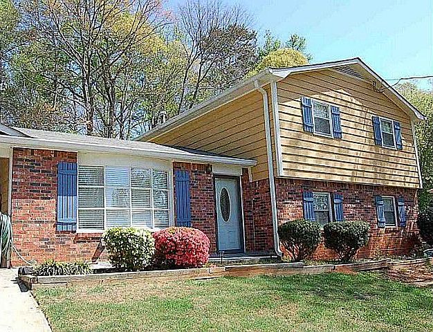 1st image of 2783 Tony Dr
