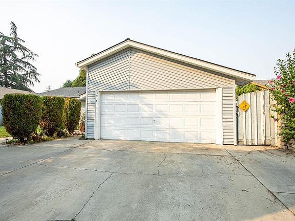 2nd image of 3017 Japonica Way