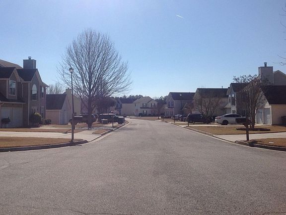 5th image of 4629 Centurian Way Vw