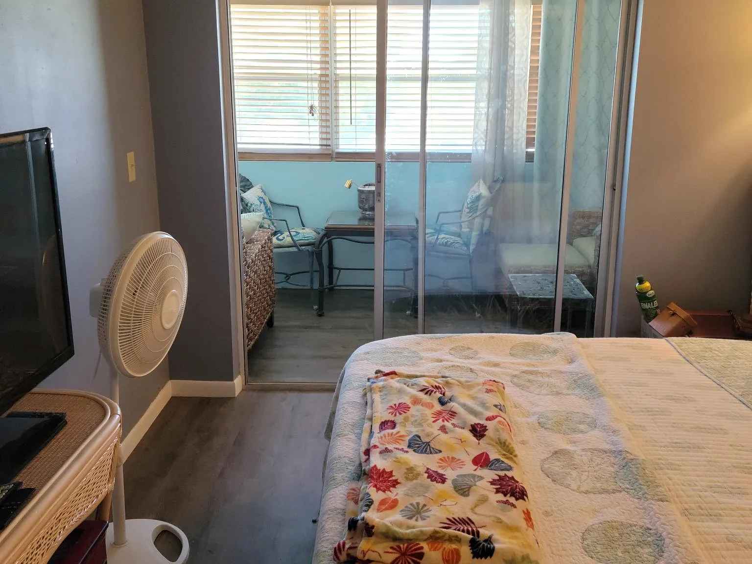 2 bed, 1.5 bath, 855 sqft, $1,500 — Photo 3