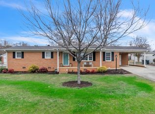 111 E Fernwood Rd, Simpsonville, SC 29681