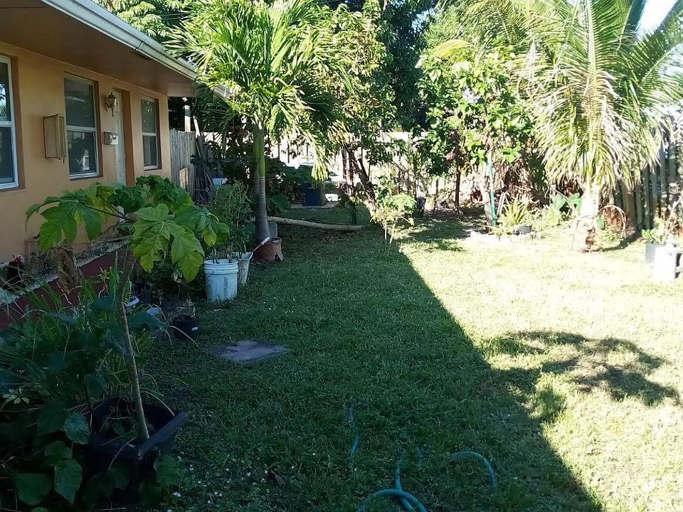 2nd image of 5211 NW 16th St #C