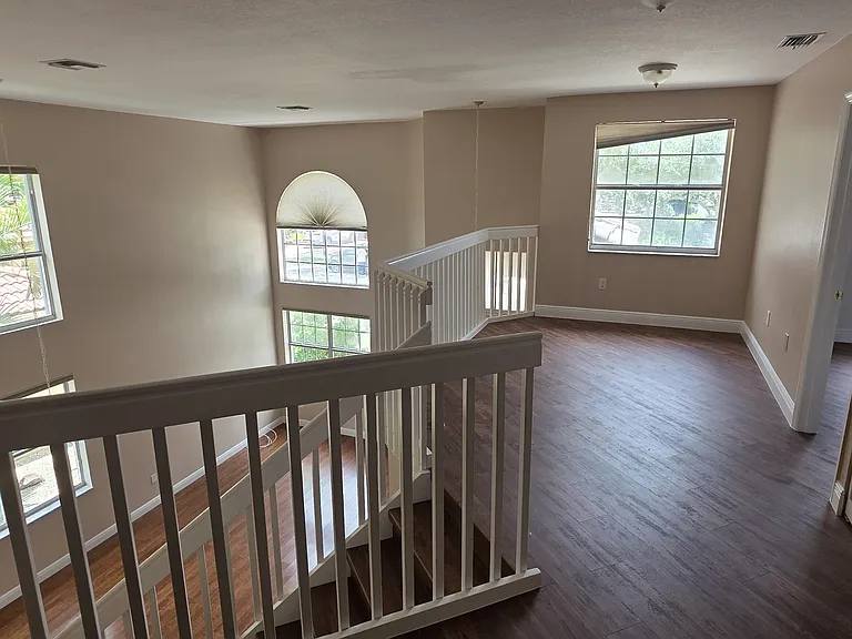 16419 Sapphire Pl #16419 — Photo 24
