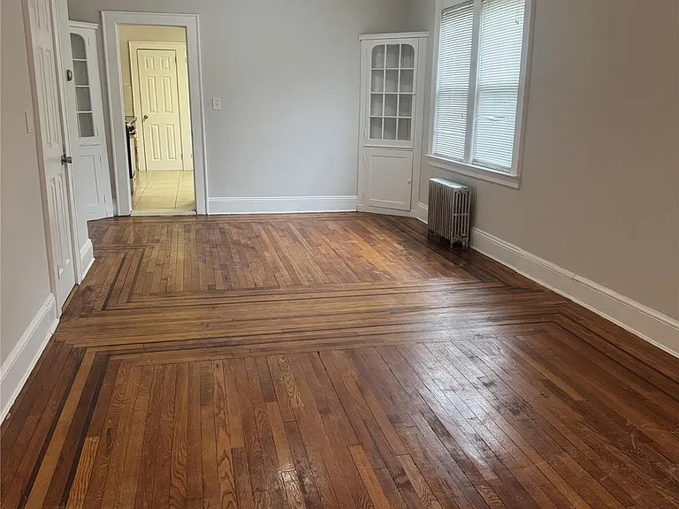 267 Schenck Right Side Ave — Photo 3