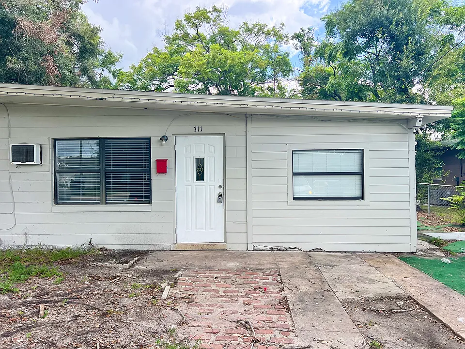 311 Fairlane Ave