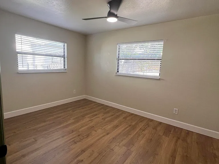 730 Glade Rd — Photo 15