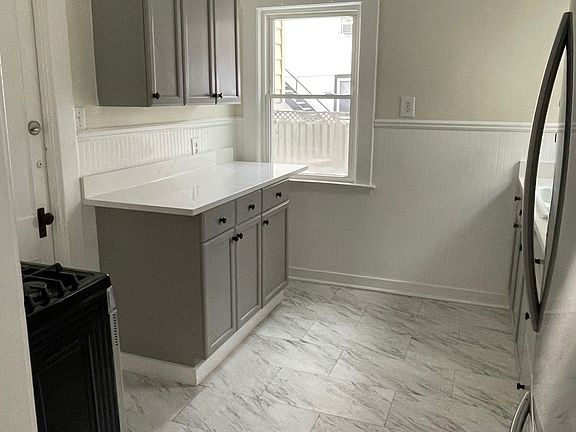5th image of 1286 Fry Ave Unit 1
