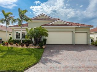 2892 Sunset Pointe Cir, Cape Coral, FL 33914