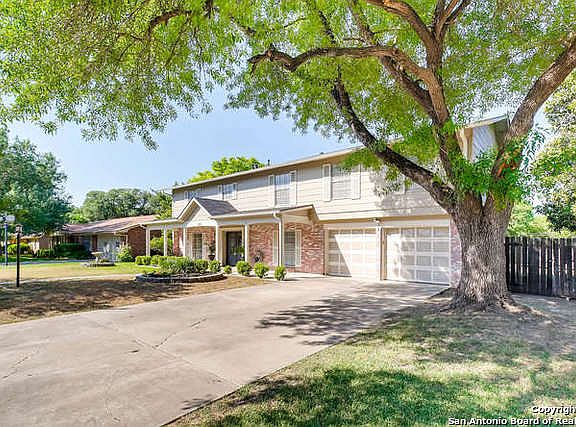 3rd image of 149 Trillium Ln