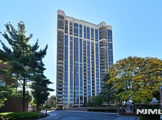 900 Palisade Avenue #2306, Fort Lee, NJ 07024