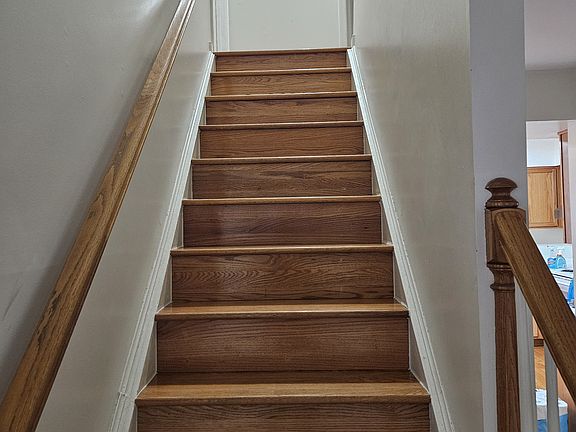 3rd image of 3912 Trickling Brook Dr